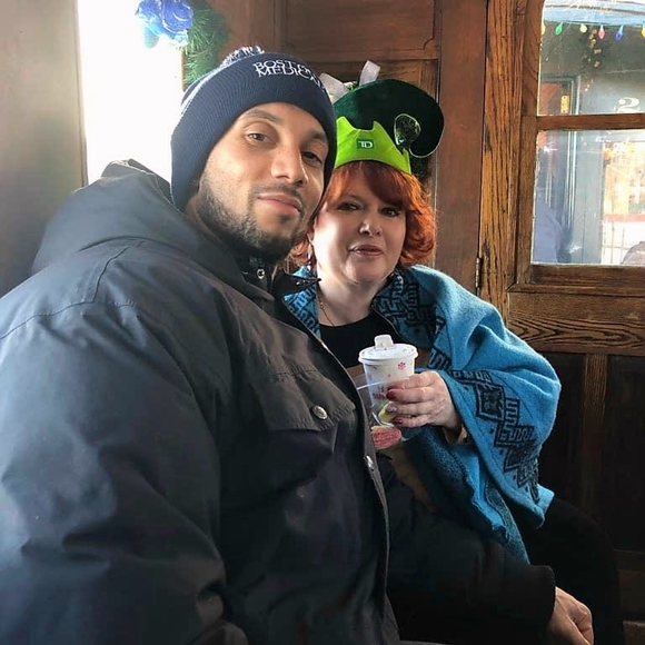 Meet your Posher, Kim - Picture 1 of 1